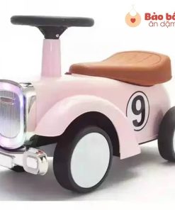 Xe chòi chân ô tô 516 có nhạc và đèn cho bé
