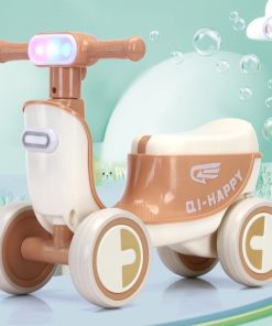 Xe chòi chân 018A cho bé với kiểu dáng đẹp mắt