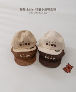 Mũ bóng chày màu trơn gấu thêu cho bé